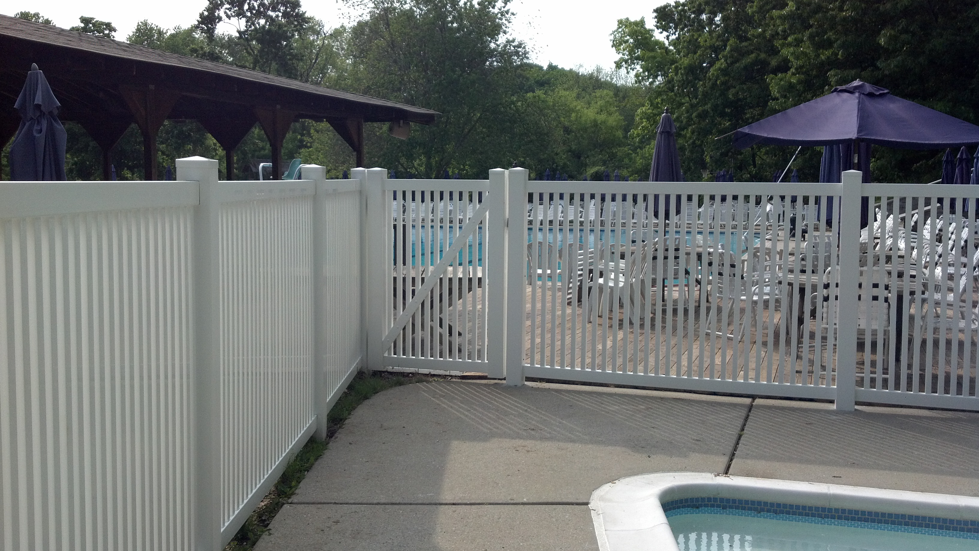 Lagoon Style PVC with Pool Code Spacing Central Jersey Fence